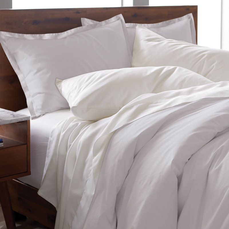 Ensemble de taies d'oreiller en satin de coton à densité de tissage 100% Collection Hotel, Lilas, Standard / Grand