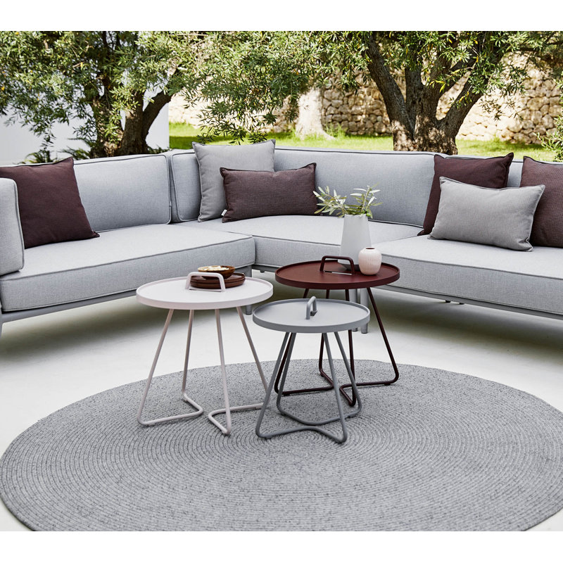 On-the-Move Outdoor Round Side Table, 17.4", Light Gray