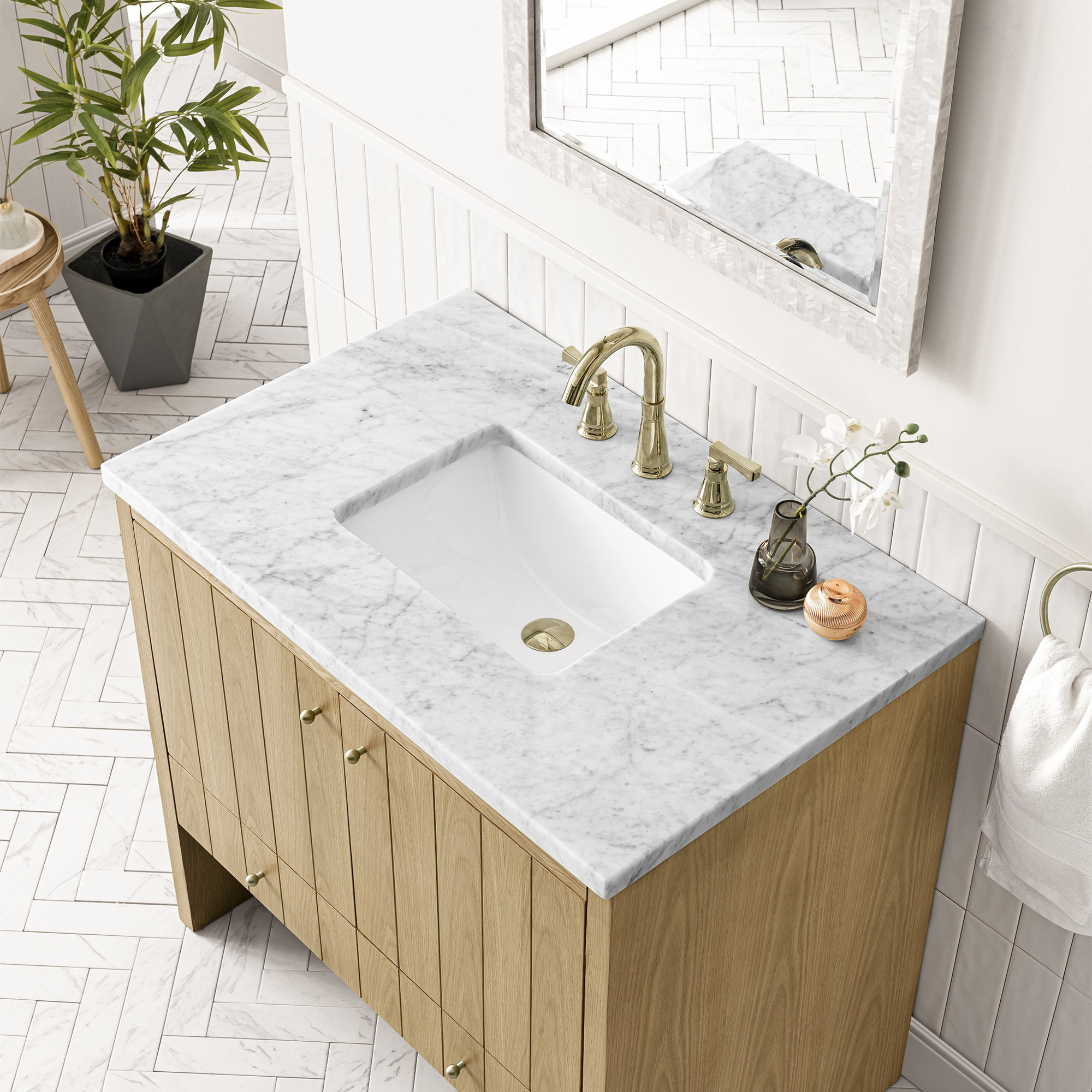 Hudson 36'' Single Bathroom Vanity, Ethereal Noctis, Light Natural Oak, 8" Widespread