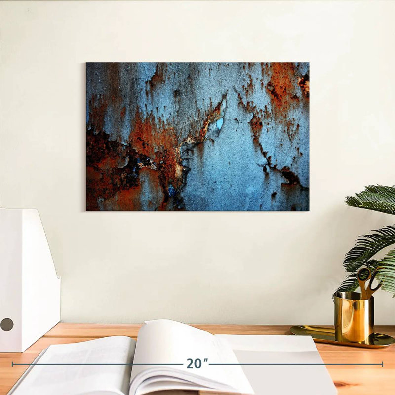 Avery Rust, 8" H x 12" W