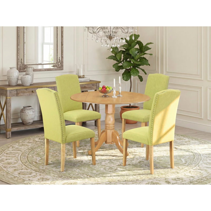 L'ensemble 5 pièces de table et chaises de cuisine comprend une table de salle à manger ronde avec Dropleaf et 4 chaises de salle à manger Parson en lin Limelight, chêne