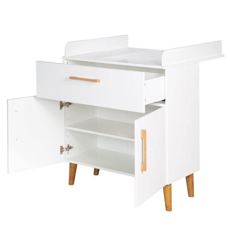 Mick Changing Table