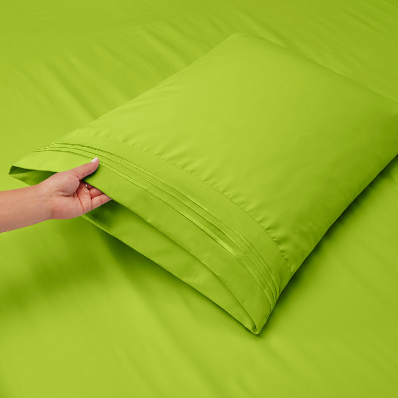 Microfiber Sheet Set, Garden Green, Full Sheet Set + 1 Fitted Sheet + 4 Pillowcases