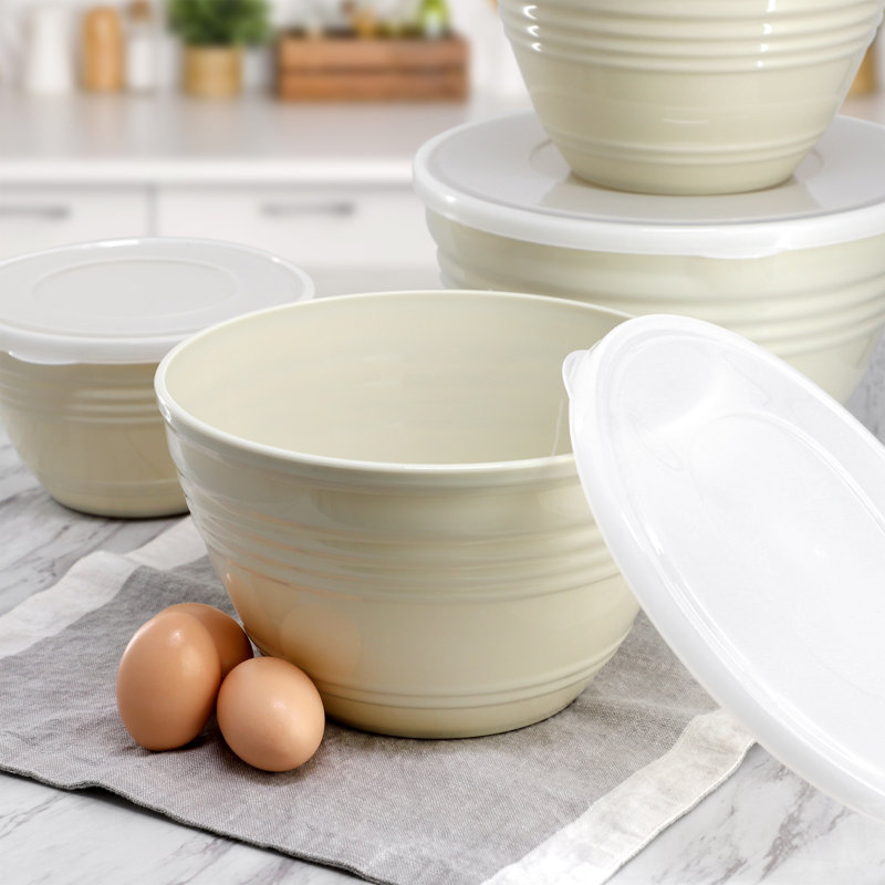 Martha Stewart 8 Piece Plastic Storage Bowl Set with Lids in Linen