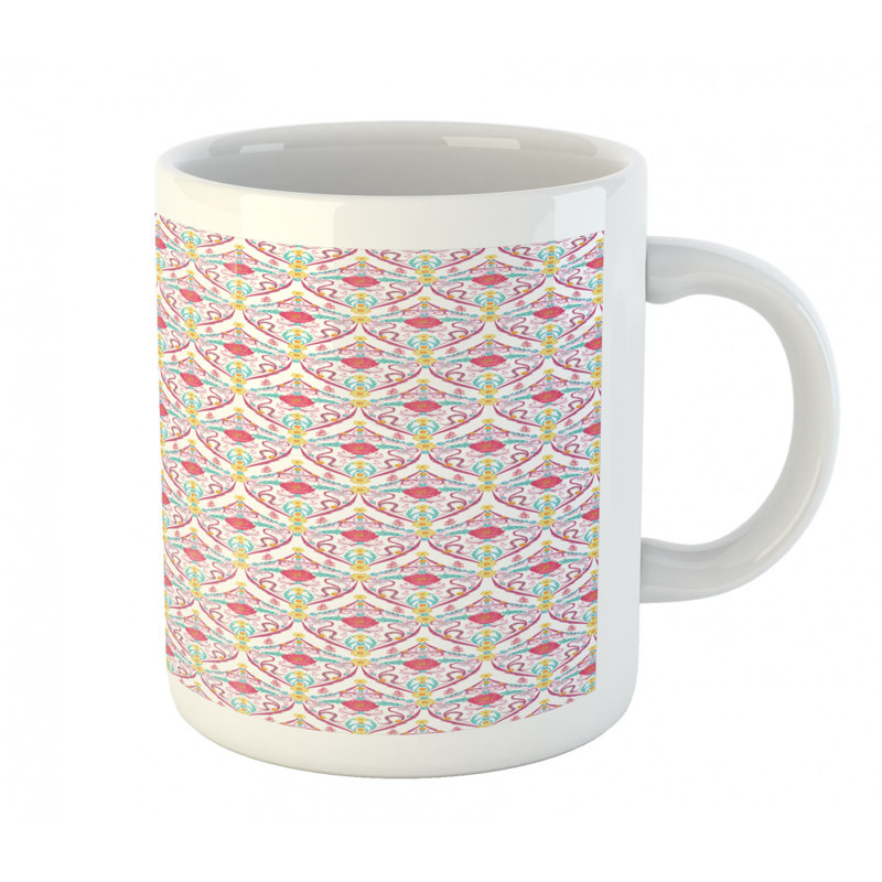 Grande tasse à café antique