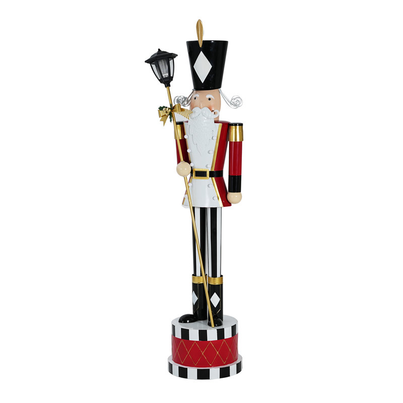 Classic Iron Nutcracker – Elevate Your Holiday Decor