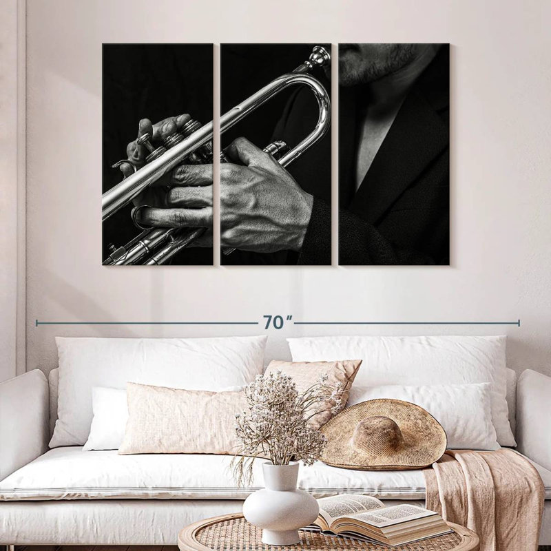 Abarca Trumpet Symphony, 32" H x 50" W