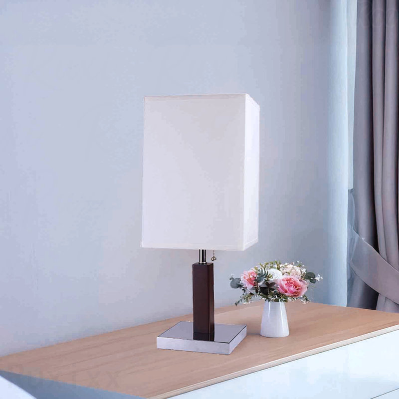 Lampe de table - H 26 po - Cadre carré en bois brun