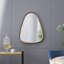 Miroir Irrgeular avec cadre en bois