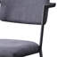 Chaise de bureau confortable à dossier ouvert gris avec rembourrage et pieds en métal stables pour une assise robuste et rembourrée de mousse
