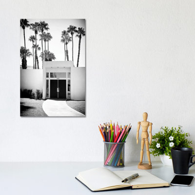 «Black California Series - Palm Springs House II» par Philippe Hugonnard - reproduction de photo sur toile tendue