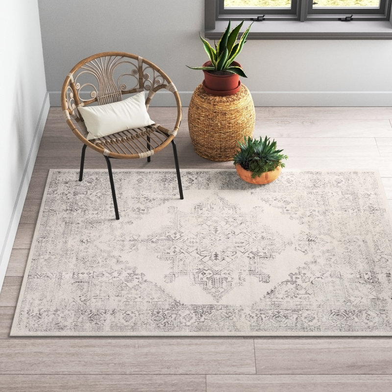 Tapis gris tissé à la machine Gaith, Rectangle 5 pi 3 po x 7 pi 1 po