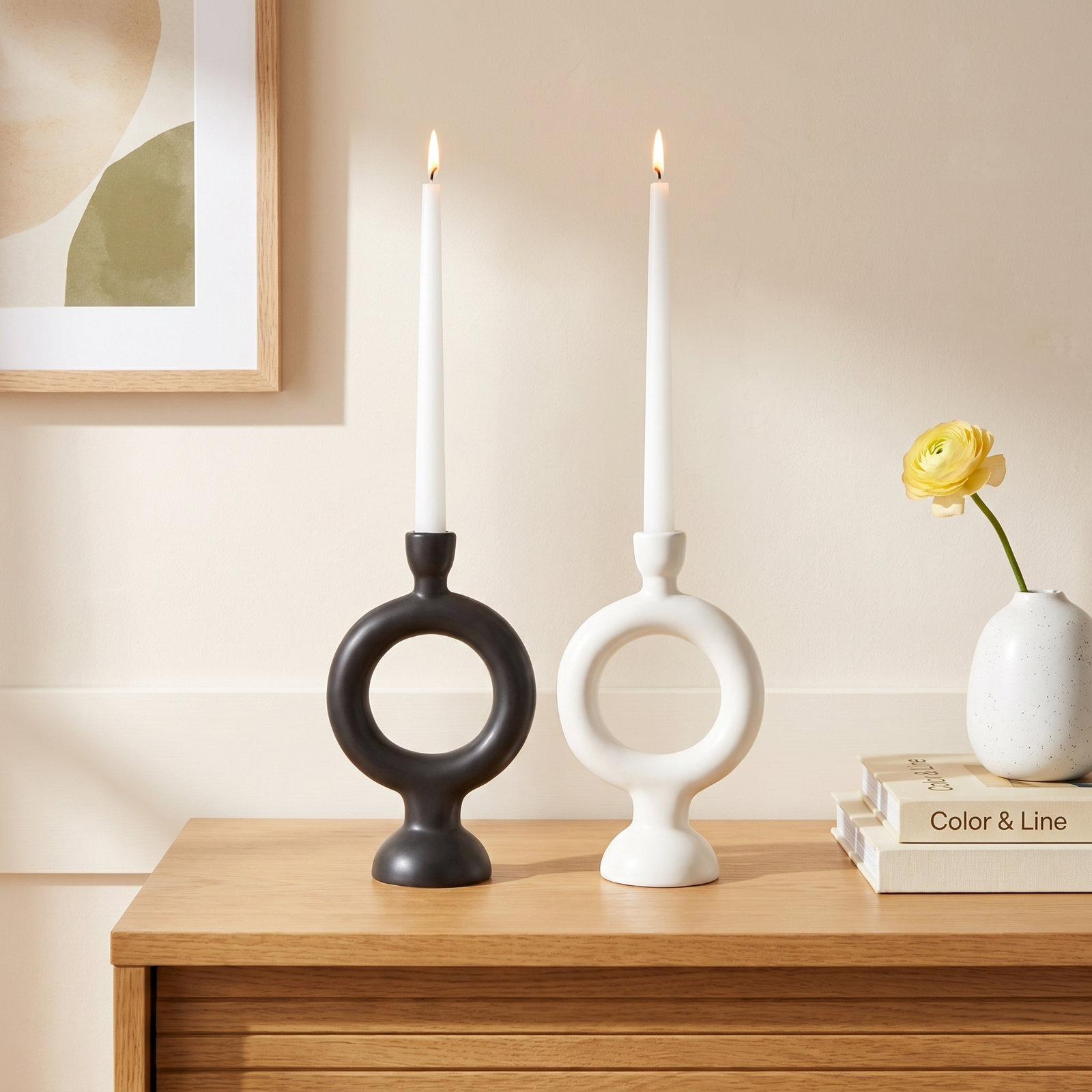 Mable Candlestick Holder
