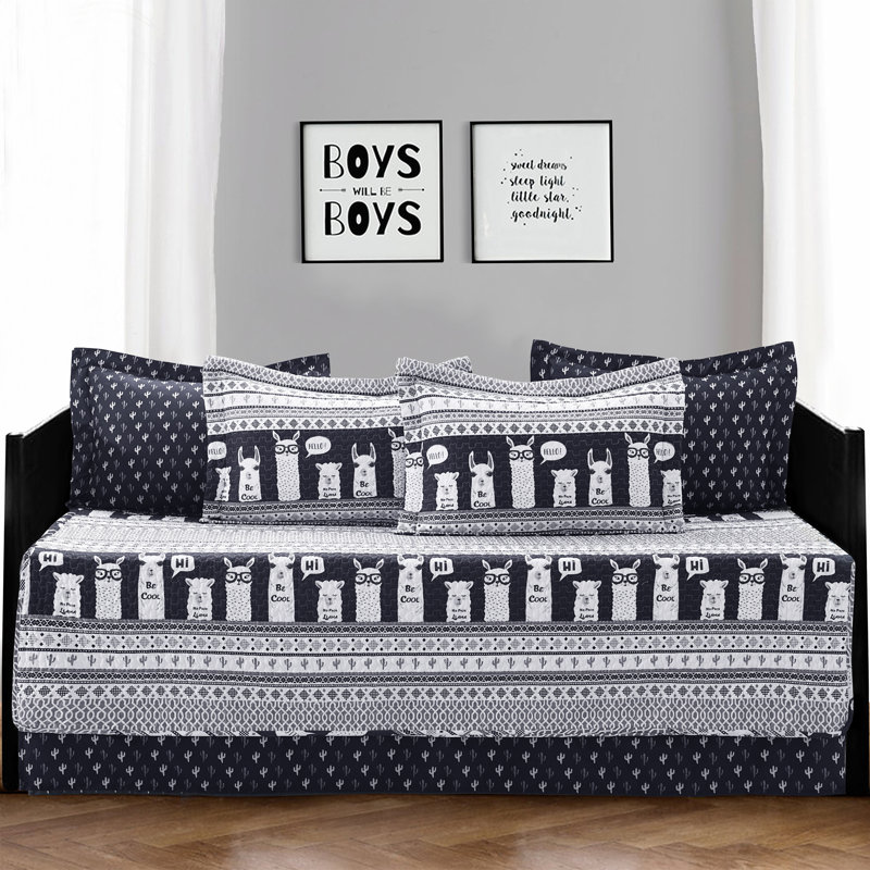 Llama Stripe 6 - Piece Quilt Set, Navy