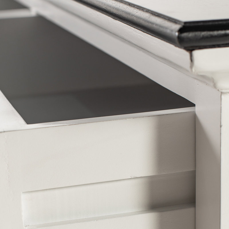 Avelar 70.87'' Sideboard, White/Black