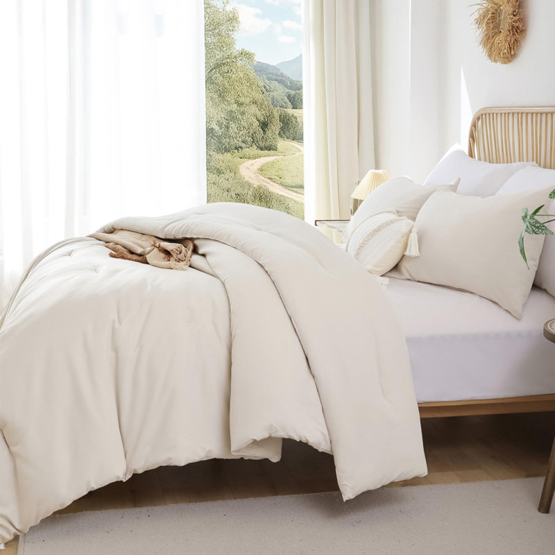 Soft Microfiber Comforter Set - Lightweight Alternative Comforter With Two Pillowcases For All Seasons, Beige