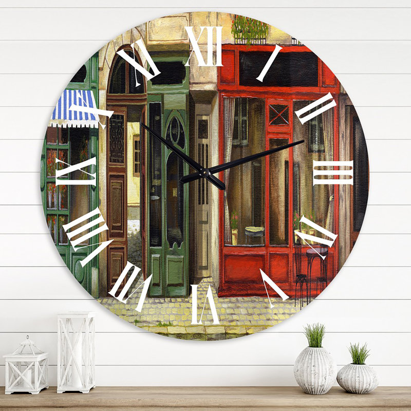 Horloge murale de la façade rouge de la boutique de charme Paris II, Grand