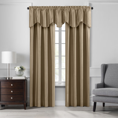 Mullan Scalloped Window Valance