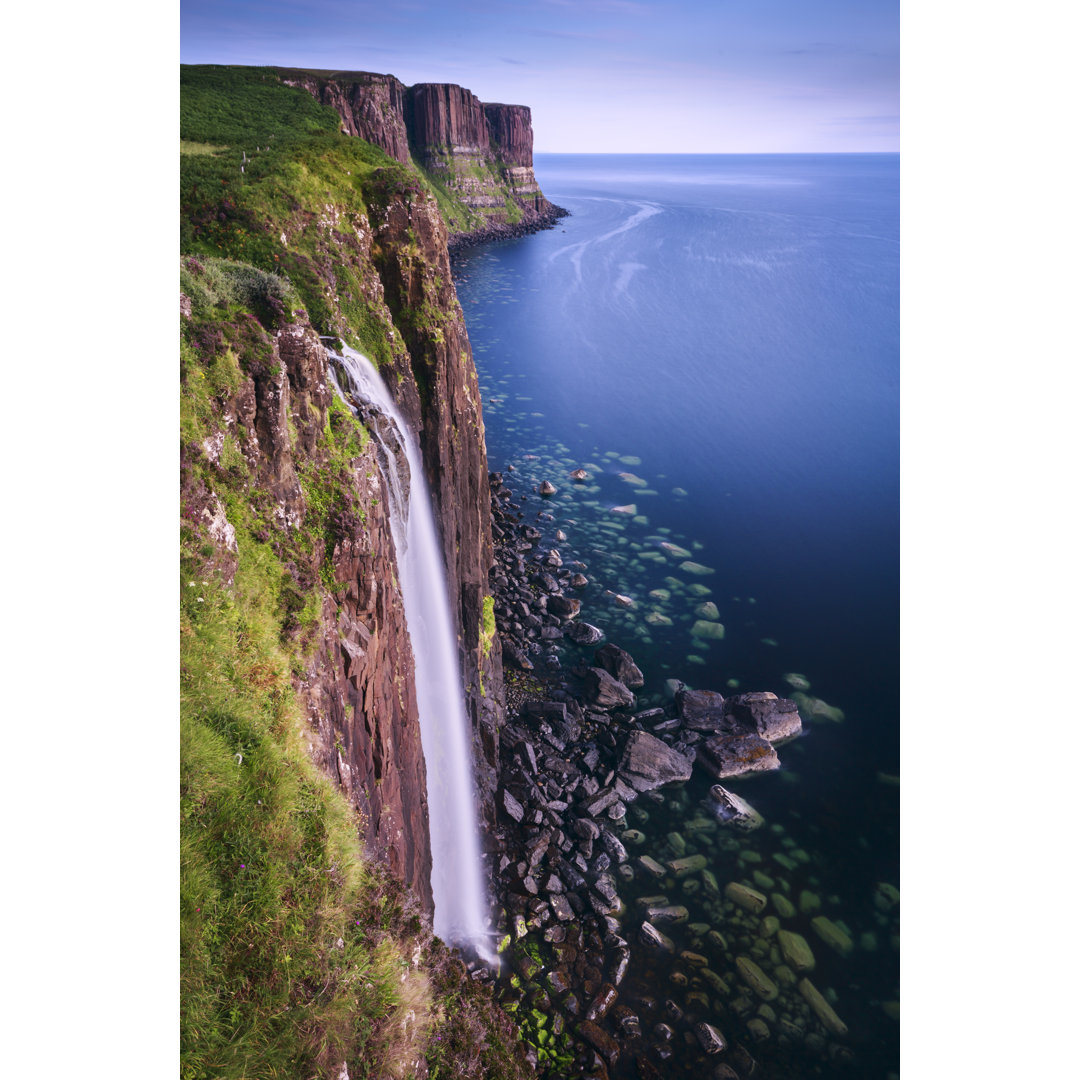 Mealt Wasserfall von HowardOates - Druck auf Leinwand ohne Rahmen