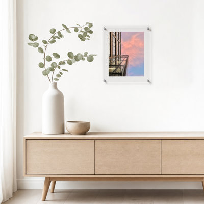 Devian Clear Acrylic Floating Picture Frame