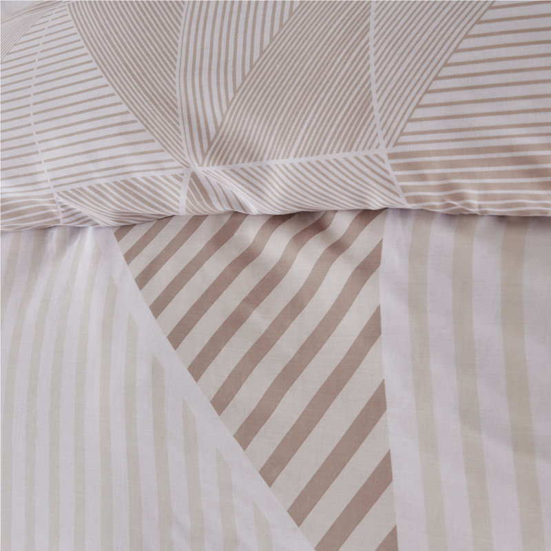 Blok Geo Duvet Covet Set, 135 x 200cm Duvet Cover + 1 Standard Pillowcase