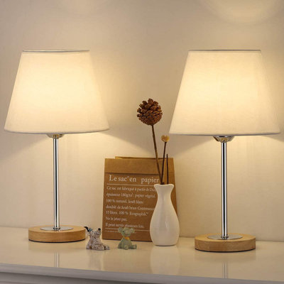 Awet Wood Table Lamp