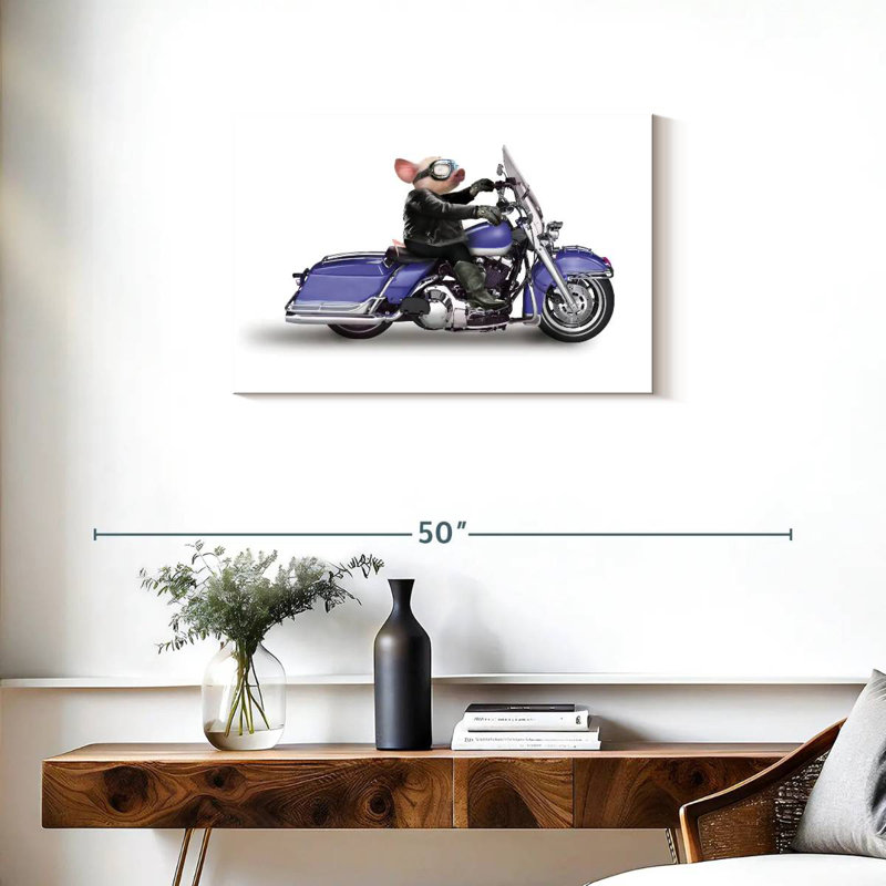 Hog, 20" H x 30" W