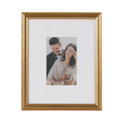 Five-Piece Matted Picture Frame Set