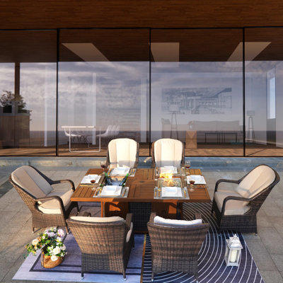 Ensemble de salle à manger rectangulaire 7 pièces pour patio avec foyer au gaz et bac à glace, 6 chaises de salle à manger en osier avec coussins beiges, plateau de table en aluminium avec trou pour parasol