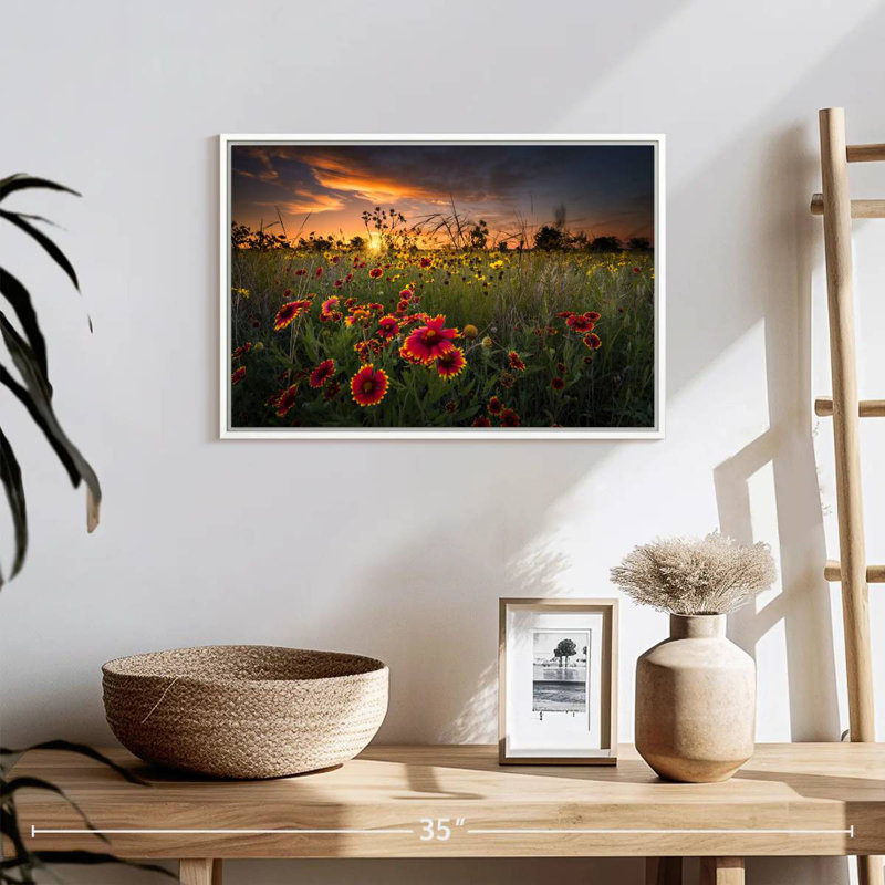 Aube au champ de fleurs, Cadre flottant blanc, 19 po x 13 po