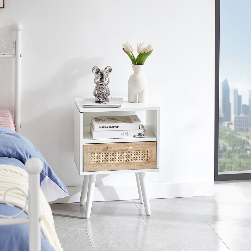 Table de bout en rotin 15,75 "avec tiroir et pieds en bois massif, table de chevet moderne, table d'appoint pour le salon, chambre à coucher, blanc