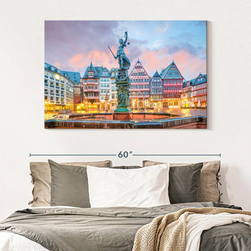 Place Nicci Romerberg, H 34 po x l 51 po