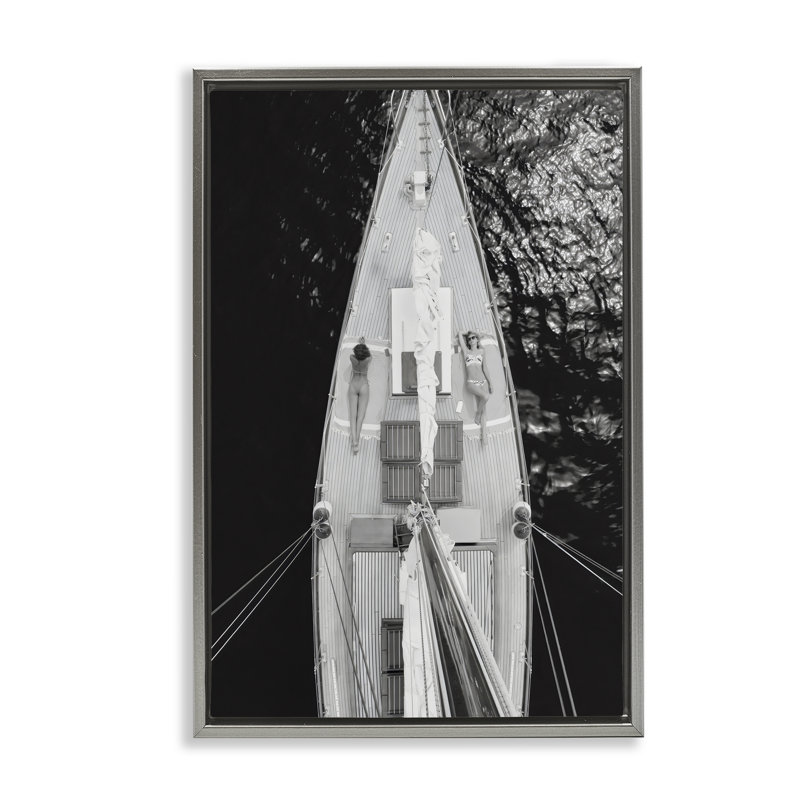 Cadre flottant voilier Dream, vue aérienne, design par LSR Design Studio, H 25 po x l 17 po, Cadre flottant gris lustré