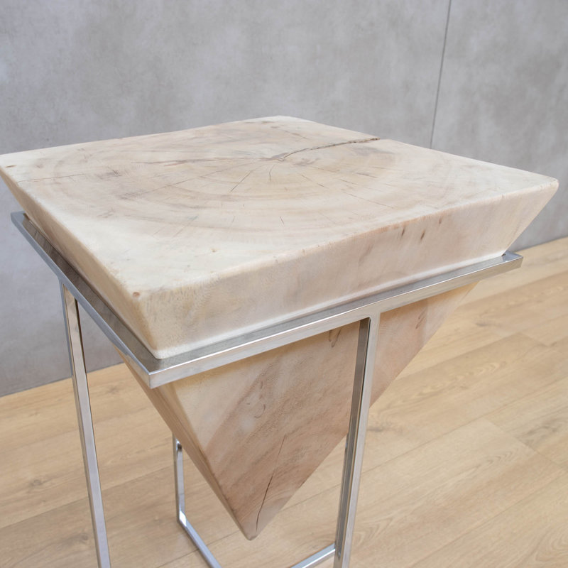 Ehrhardt End Table