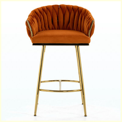 Tabouret de bar 26 po à hauteur de comptoir, fauteuil de bar en îlot de cuisine en velours avec dossier ondulé à la main, base et repose-pieds chromés dorés, orange