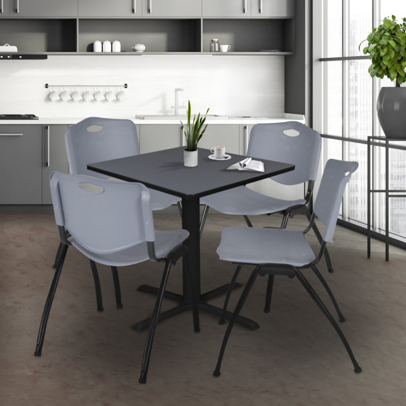 Table de salle à manger Neyland Cain, Gris, H 29 po x l 42 po x P 42 po, Gris
