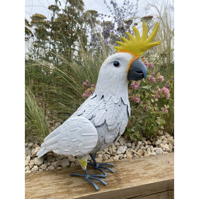 Parrot Metal Garden Statue