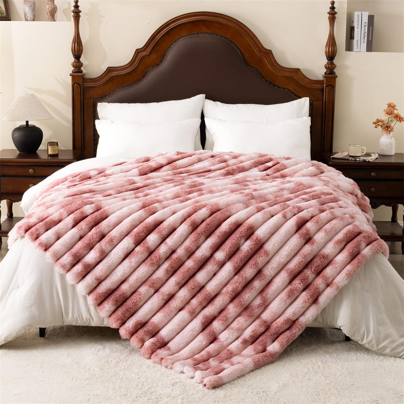 Machine Woven Throw Blanket, Pink