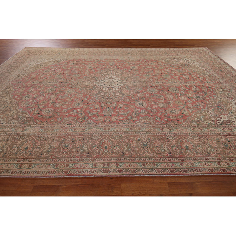 Tapis traditionnel rose à motif floral 10 x 13