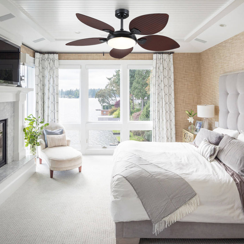 Ventilateur de plafond 52 "à feuilles de palmier brun avec lumière DEL - télécommande, Bois brun foncé