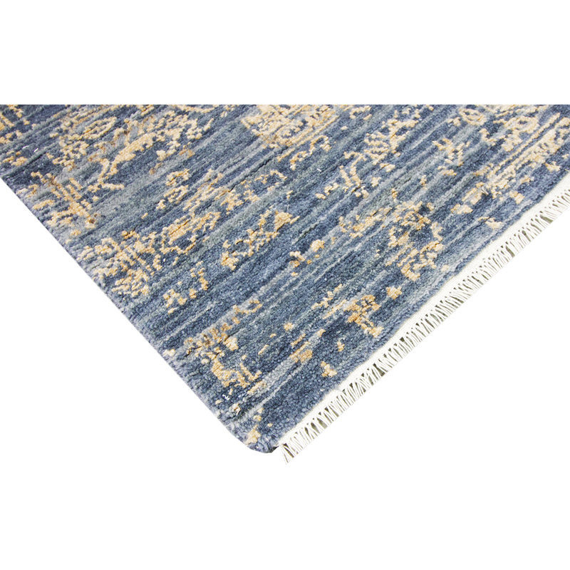 Oriental Area Rug in Gold, Rectangle 6' x 9'
