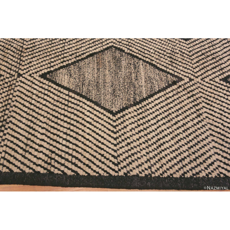 Tapis décoratif moderne luxueux à motif de losanges de conception unique One-of-a-Kind