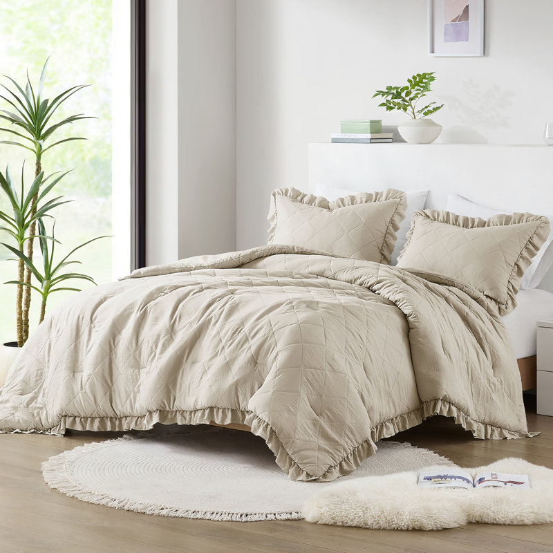 Phoebe Neutral Diamond Quilted Ruffle Edge 3-Piece King/Cal King Comforter Set, Neutral