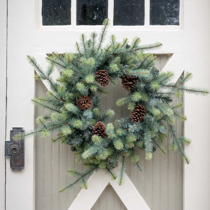 32" Lighted PVC Wreath