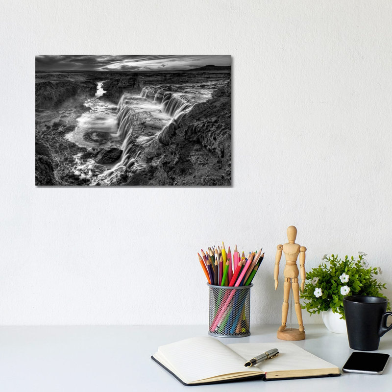 B&W Desert View II by David Drost - Wrapped Canvas Print, 20.32 cm H x 30.48 cm W