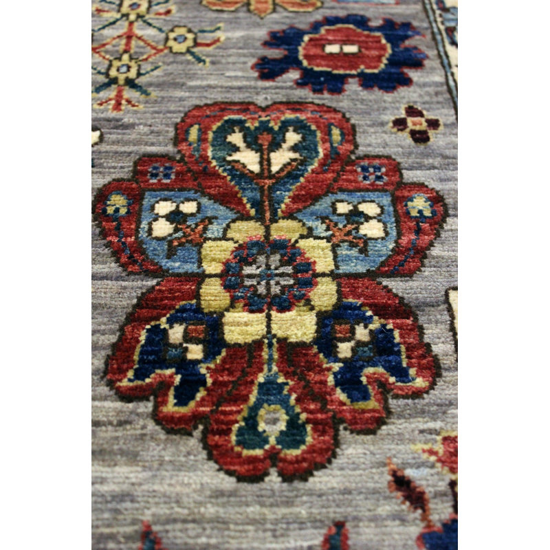 Tapis gris nouvel âge New Turkmen