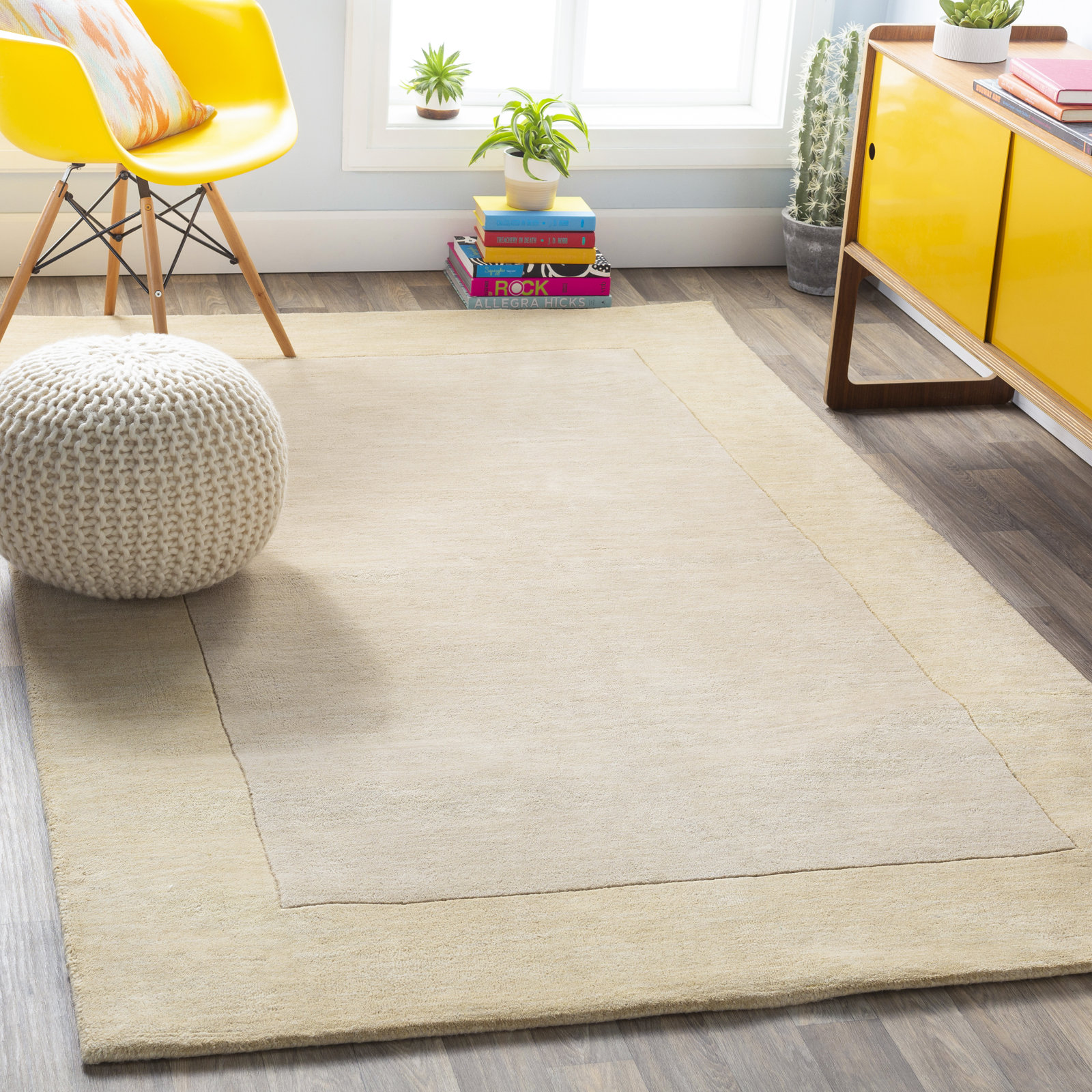 Dolma Handmade Wool Beige Rug, Rectangle 5' x 8'