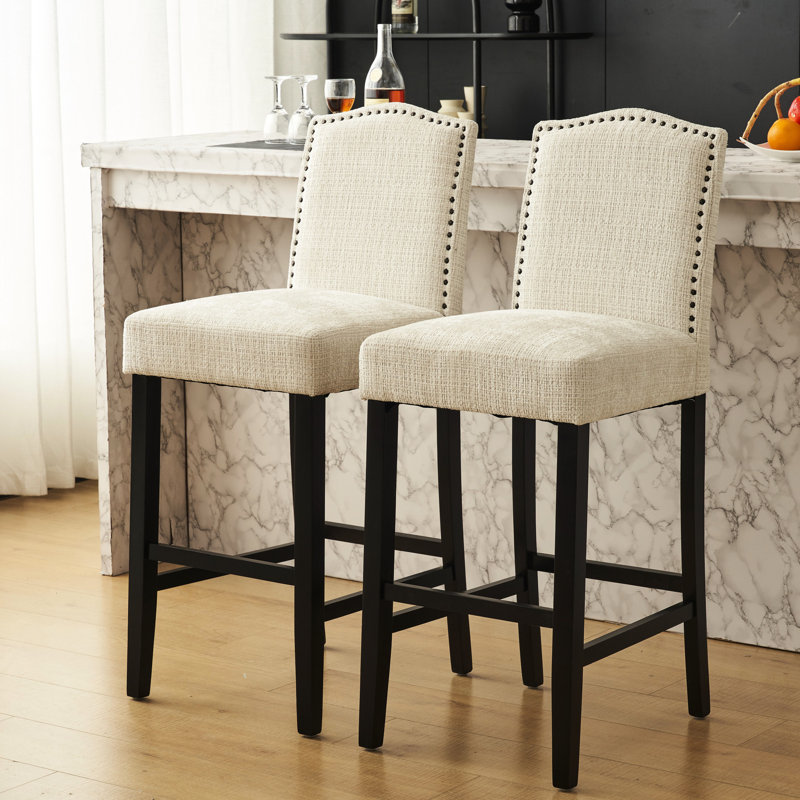 2 tabourets de bar à hauteur de comptoir - Tissu beige recouvert d'un cadre stable en bois d'hévéa pour la cuisine 300 lb supporté (de 2) Assise remplie de mousse jusqu'à une capacité de charge