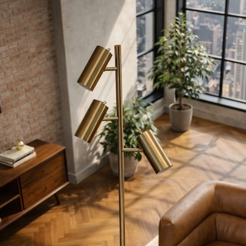 Lampe sur pied en laiton doré