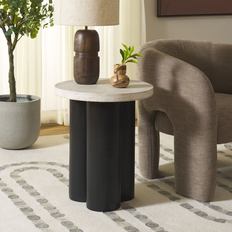 Table d'appoint Benvolio, Blanchies